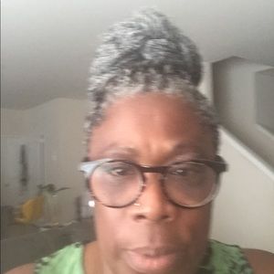 Meet your Posher, Joanne